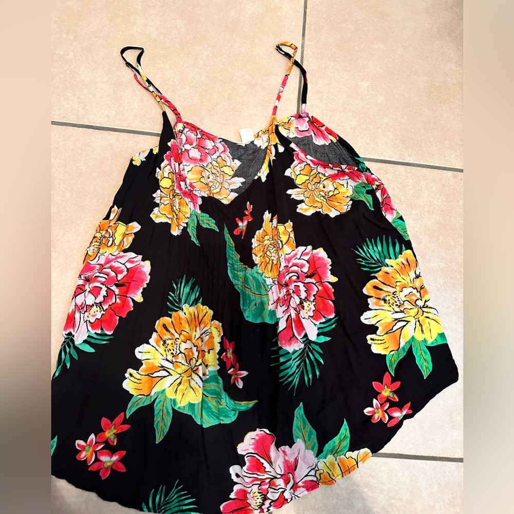 old navy black cami with tropical floral design XXL